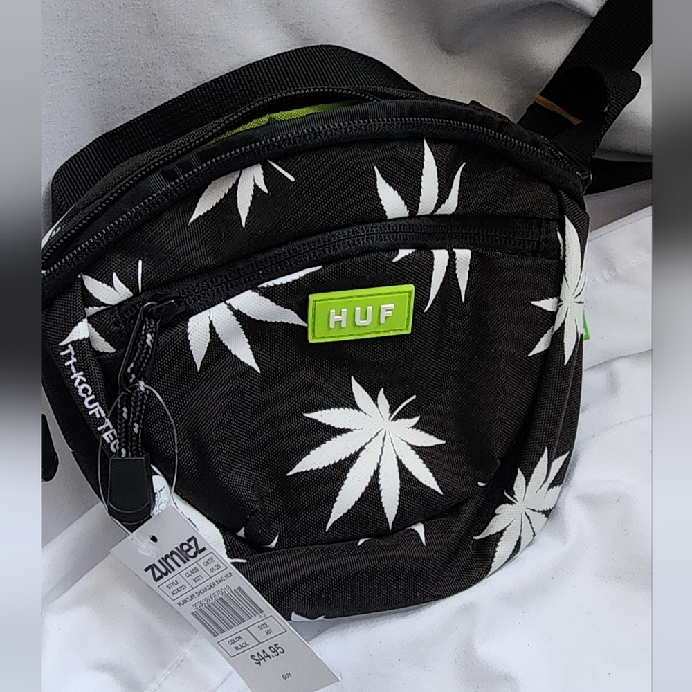 HUF Black and White Leaf Pattern Belt Bag